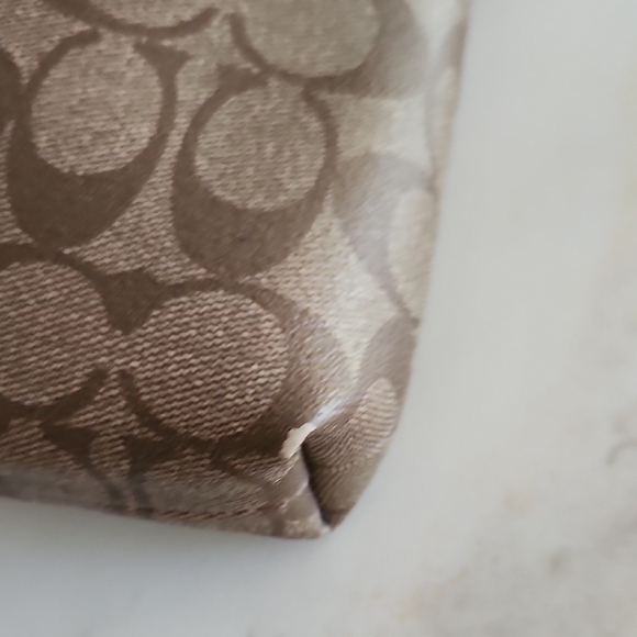 Coach Signature Tan Crossbody Bag - Picture 6 of 10